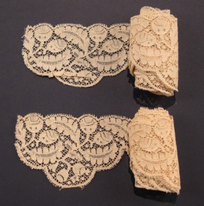 Lace strip 222 x 7,6 cm #A1916